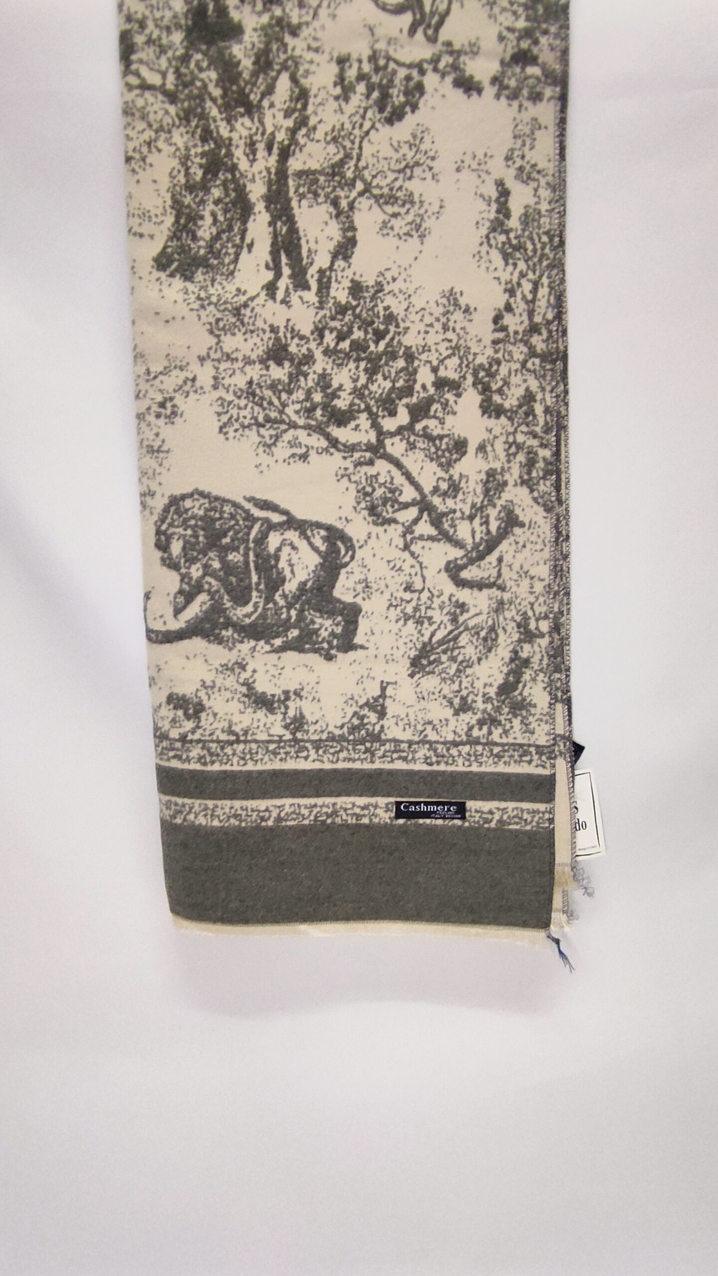 IMG_20231015_215511 Echarpe de animais - Image 1